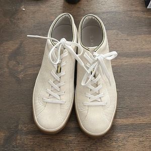 Rothy’s lace up sneakers, cream, size 11